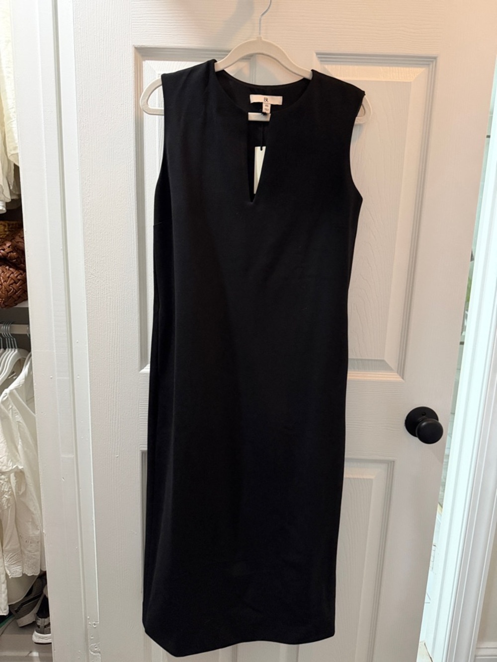 NWT Banana Republic Black Sleeveless Midi Shift Dress